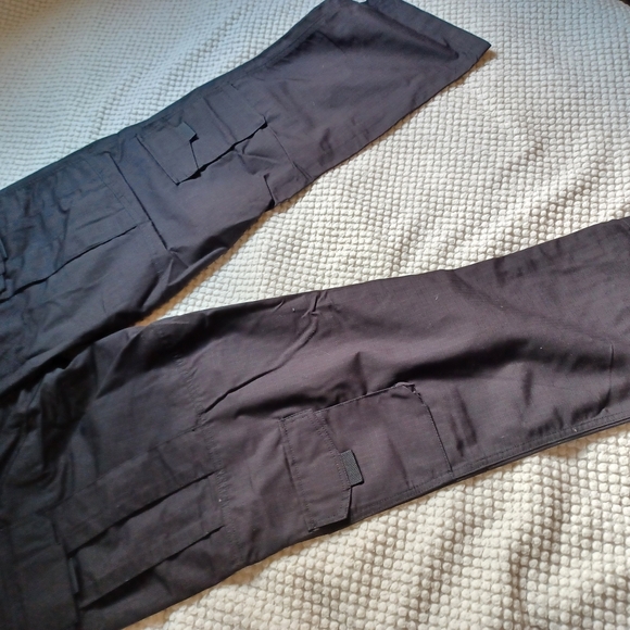 Free Soldier STORM Men's Ripstop Tactical Cargo Pants black NWT man men 42 waist - Picture 8 of 14